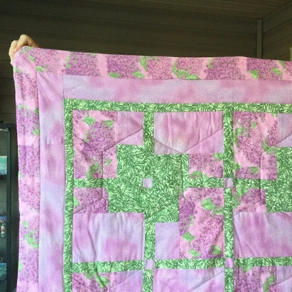 Handmade Quilt. Lilacs